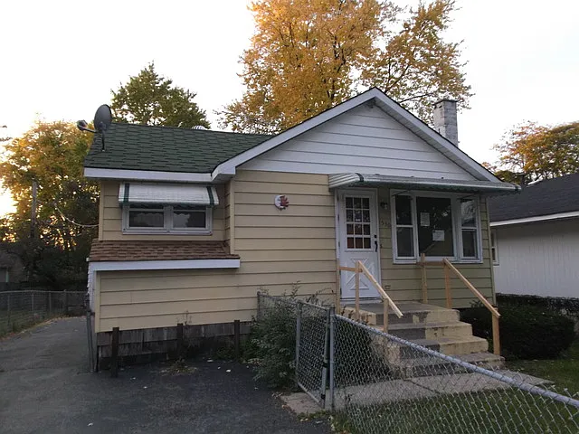 1530 Goldenrod Ter photo 1