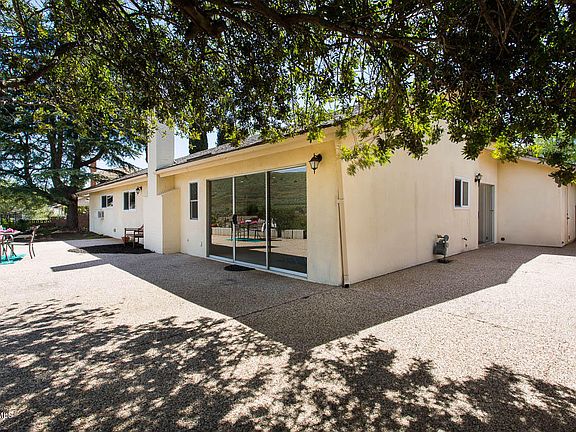 5th image of 221 Verde Vista Dr