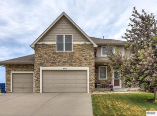 4304 Victoria Ave, Bellevue, NE 68123