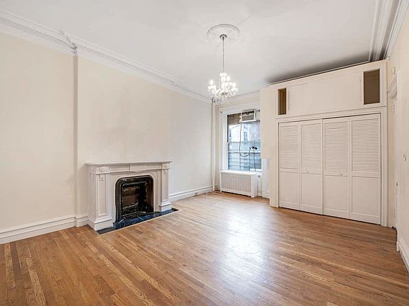 5th image of 118 E 18th St #4/6