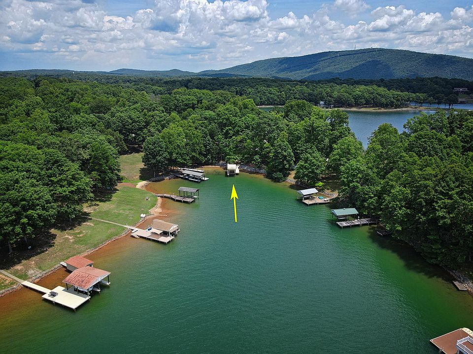 1st image of 45 Lee Dr