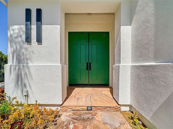 2nd image of 25750 Wallace Pl