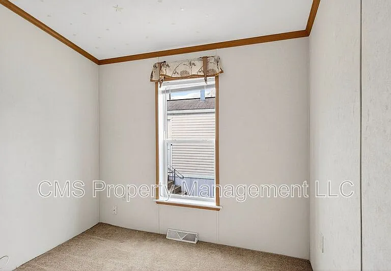 15 W Redwood Ave #7 — Photo 20