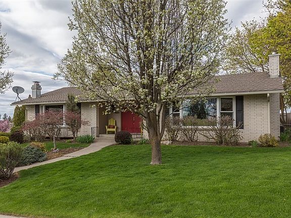 2nd image of 4605 E Glennaire Dr