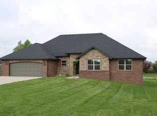 3419 S Suburban Ave, Springfield, MO 65807