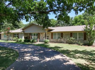 4306 Amesdale Dr, Texarkana, TX 75503