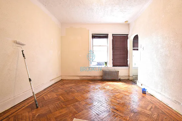 Rented by null | media 27