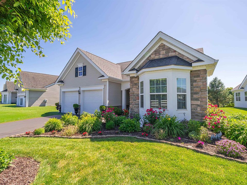 1st image of 319 Aberdeen Way