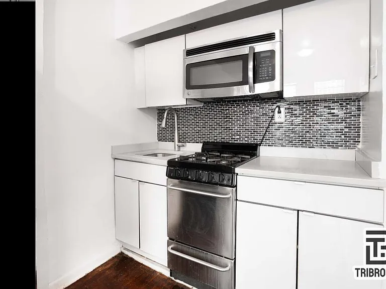 204 W 132nd St #4A — Photo 4