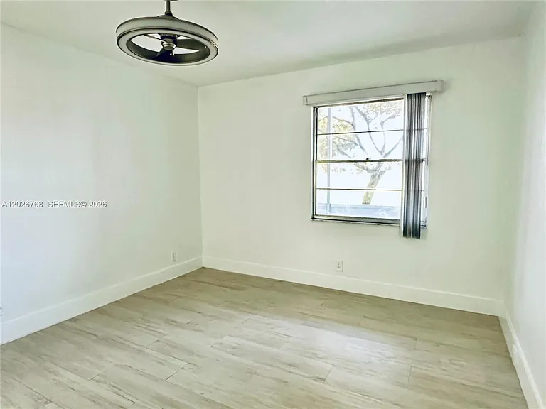 850 SW 133rd Ter #105B — Photo 9