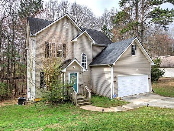 2nd image of 385 Griffin Rd NW