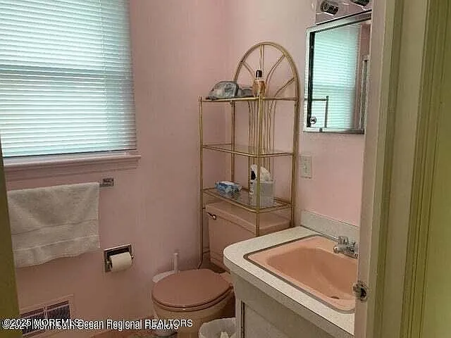 503 Wildwood Rd — Photo 11