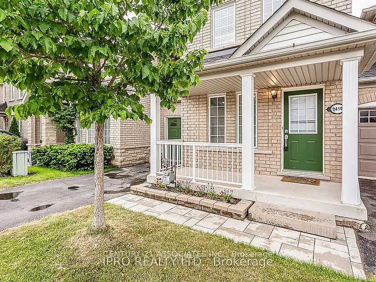 2410 Emerson Dr — Photo 3