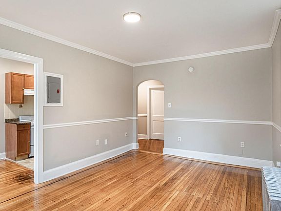4th image of 200 W Sedgwick St APT 120