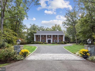 1306 Bishop Ln, Alexandria, VA, 22302