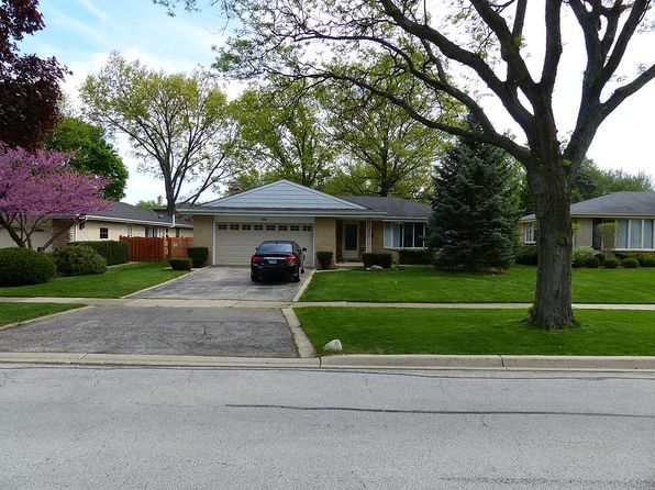 1221 W Lonnquist Blvd