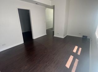 8212 S Marquette Ave #1, Chicago, IL 60617