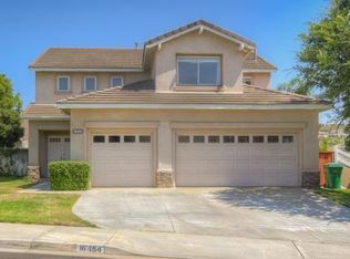 16454 Sun Summit Dr, Riverside, CA 92503