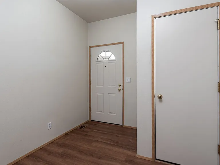 2358 NE Ocker Dr #14 — Photo 24