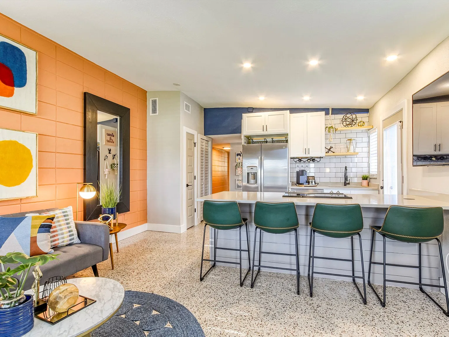 2 bed, $2,500 — Photo 2
