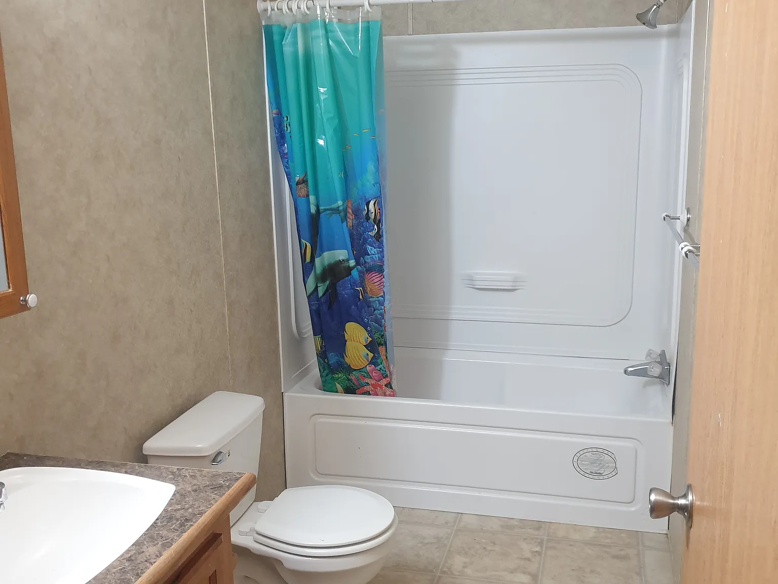 3 bed, 1250 sqft, $1,500 — Photo 4