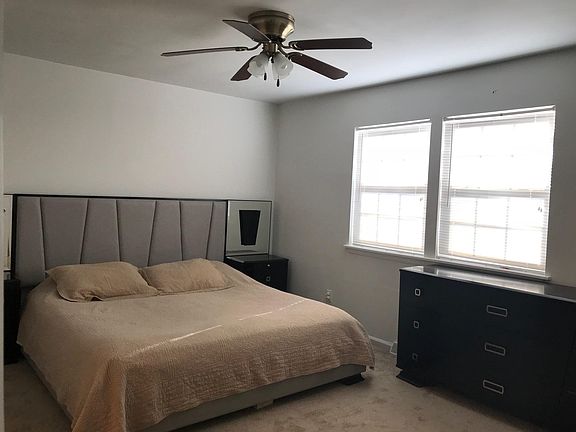 3rd image of 1754 Elbert Dr