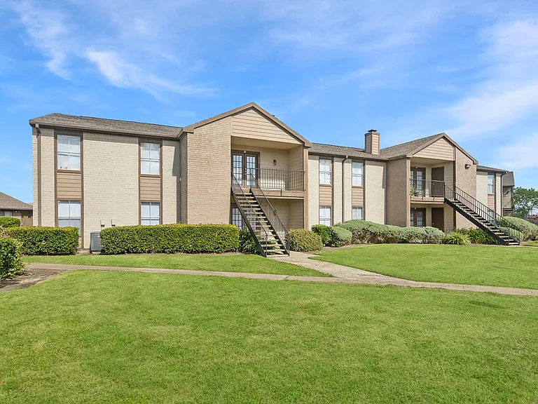 Exterior of Candlewood