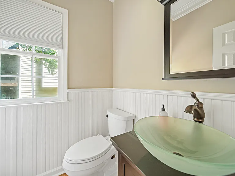 375 White Rose Trce — Photo 14