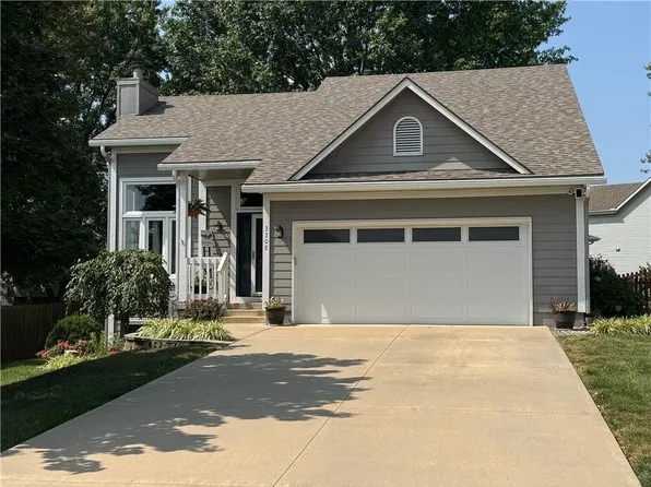3308 S Sioux Ct, Independence, MO 64057