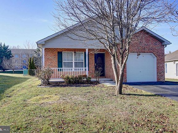 2nd image of 14014 Sweet Vale Dr