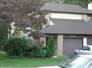 6597 Senator Ln, Bensalem, PA 19020