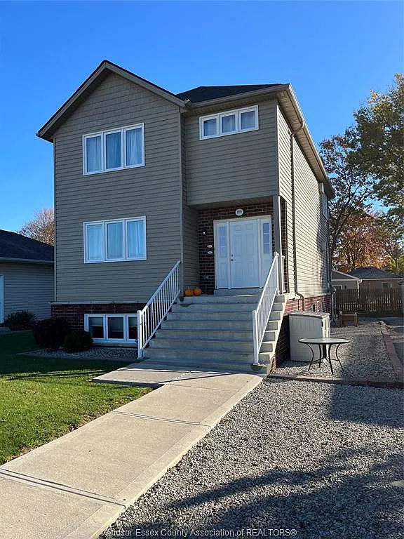 2 bed, $1,550 — Photo 1