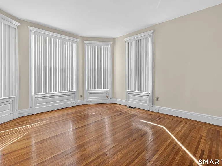 339 Willow St #1 — Photo 21