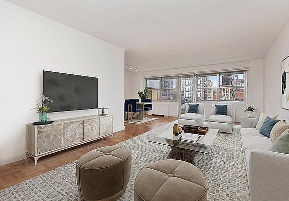 4th image of 500 E 77th St APT 904