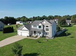 1974 Settlers Ln, Uniontown, OH 44685