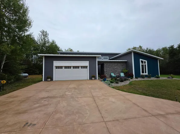 W12621 714th Ave, River Falls, WI 54022