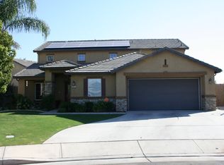 9213 Carnegie Hall Ln, Bakersfield, CA 93311