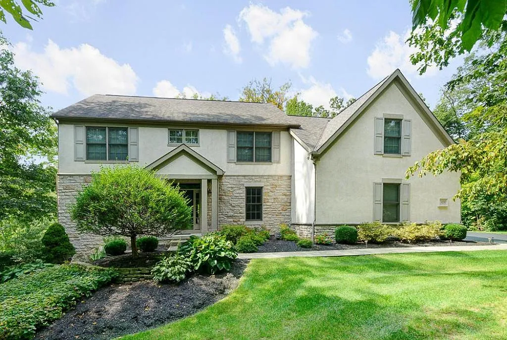 10295 Carmel Dr photo 1