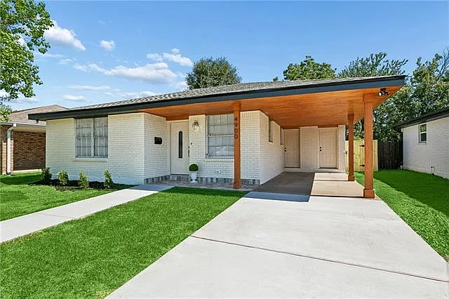 4900 Argonne St — Photo 2