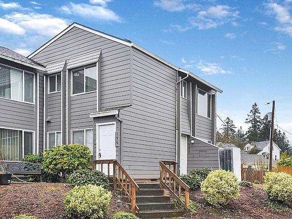 3rd image of 156-200 S Molalla Ave