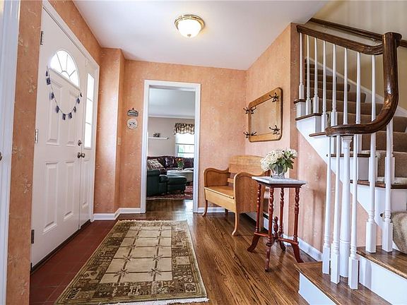 5th image of 34 Sandpiper Ln