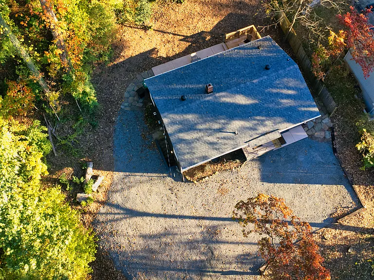 226 Sunset Ave — Photo 35