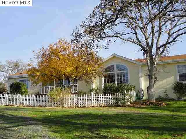 7780 Walsh Ln photo 1