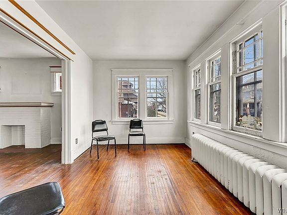 4th image of 50 Littlefield Ave