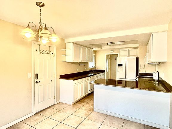 2nd image of 1345 Lyonsville Ln