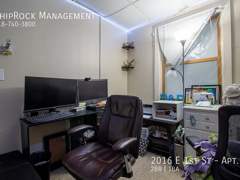 2016 E 1st St #1 — Photo 11