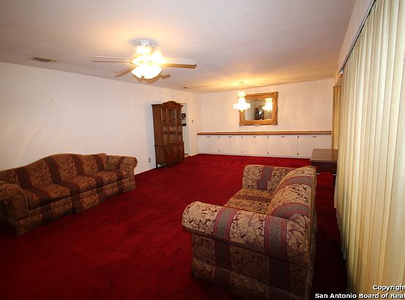 3rd image of 222 Sherri Dr