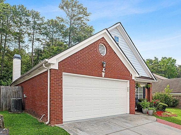 3rd image of 2773 Newtons Crest Cir