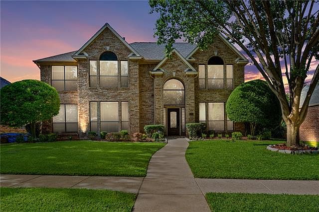 1st image of 4404 Knollview Dr