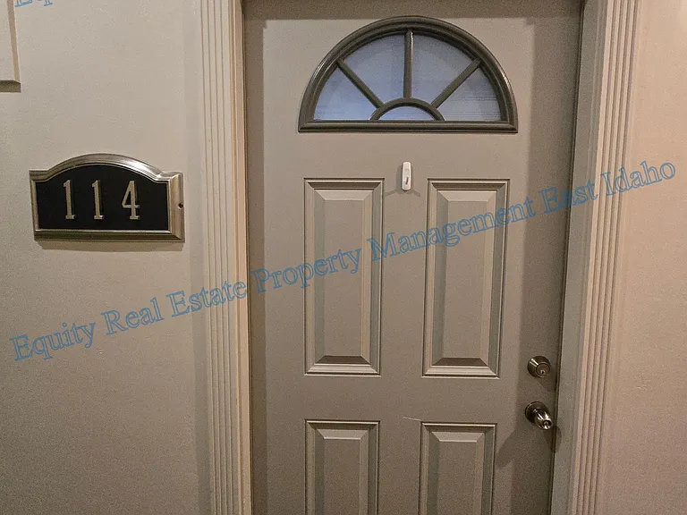 416 W Lewis St #114 — Photo 19